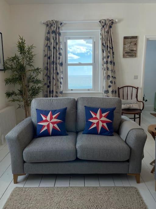 Top Deck - Fresh, Stylish Seaside Apartment Вентнор Экстерьер фото
